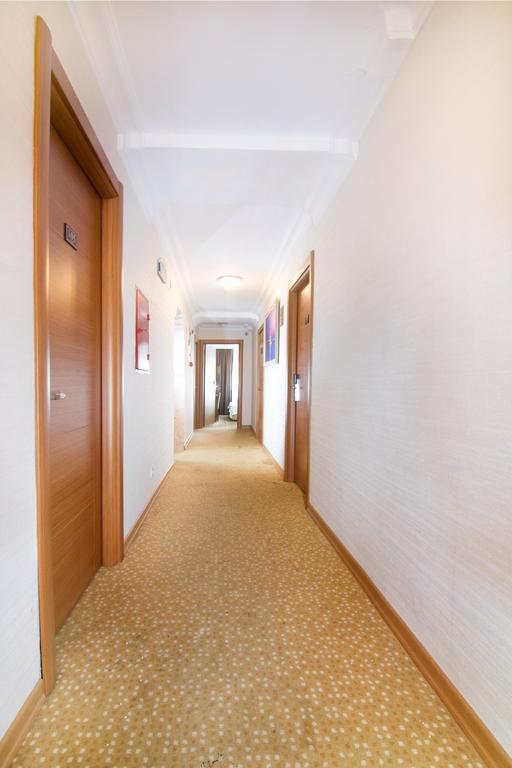 Pelikan Hotel Istanbul Bagian luar foto